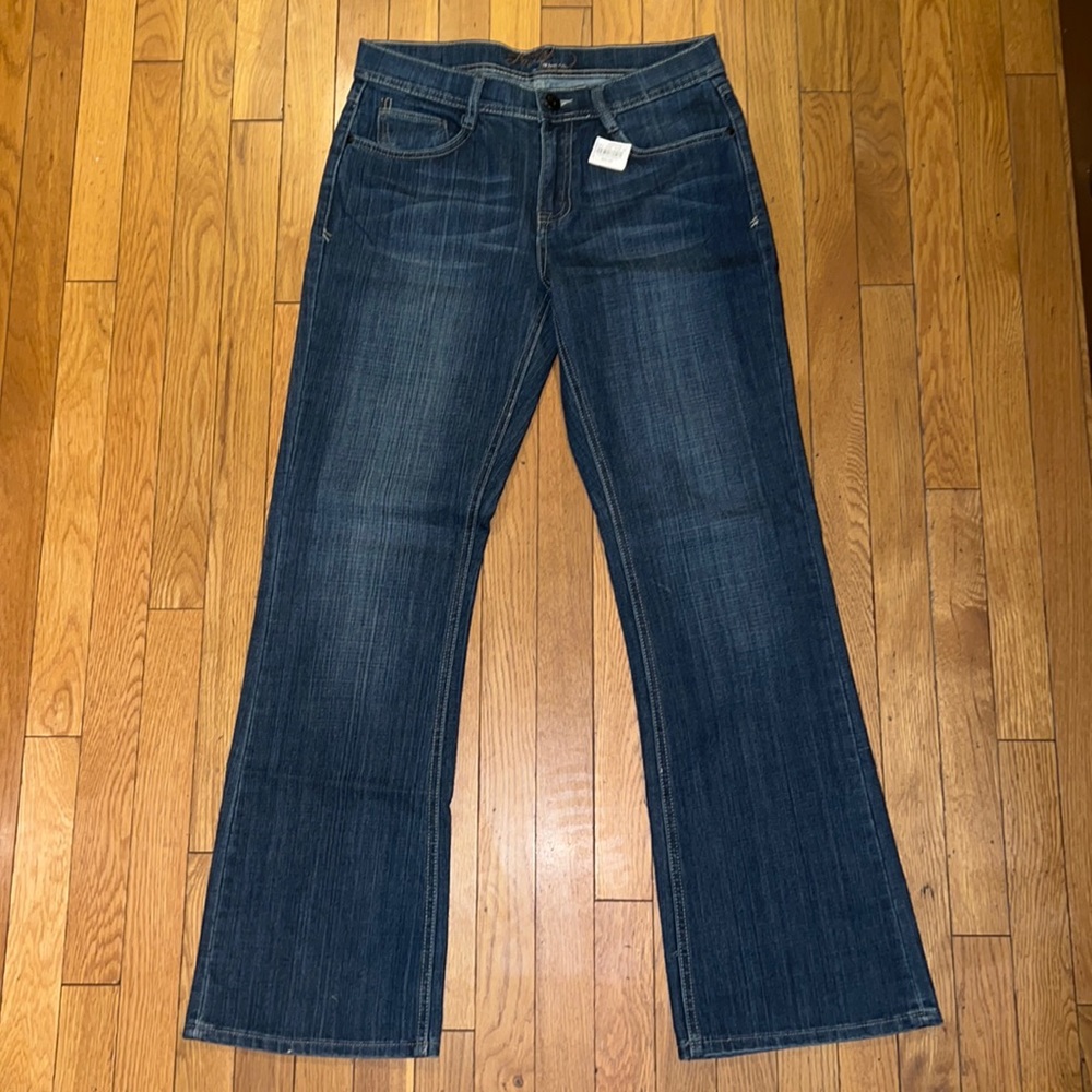 Foster Jeans Co. slight stretch NWT Jeans.